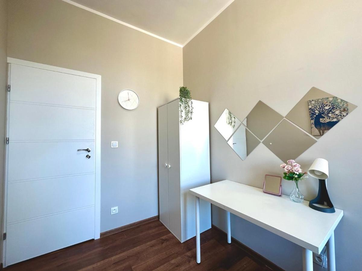 Mmrent Flora Room Гданськ Екстер'єр фото